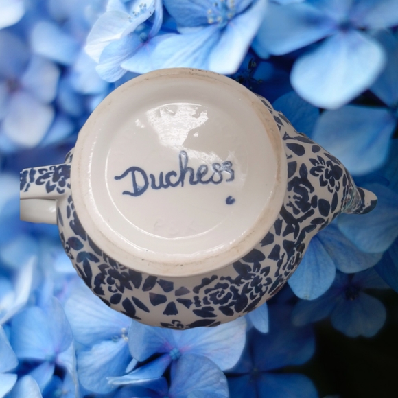 Duchess floral print teapot - Picture 6 of 6